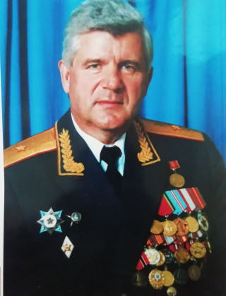 Путинцев Олег Дмитриевич.